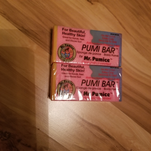 ๐ BRAND NEW Hand Care Bundle - Picture 2 of 6